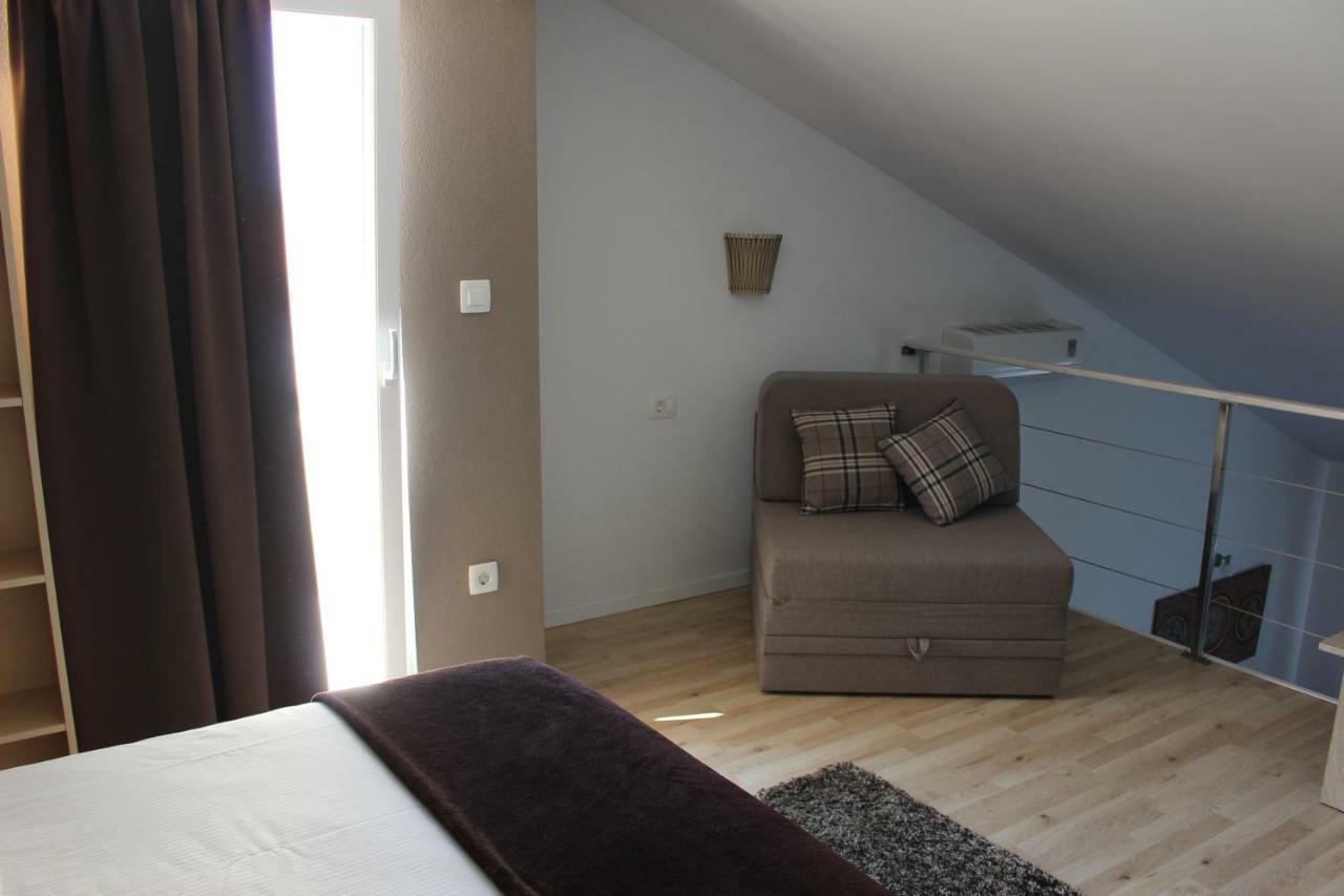 Apartments Lianto Drasnice Ngoại thất bức ảnh